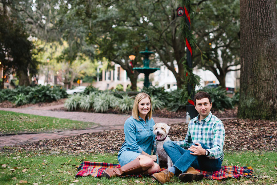 Sweet Savannah Engagement Session by Savannah Engagement Photographer Tamara Gibson | www.tamara-gibson.com