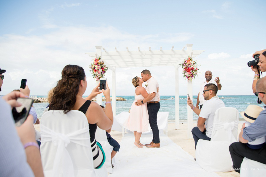 Jamaica Vow Renewal In Montego Bay at the Grand Palladium by Tamara Gibson Photography | www.tamara-gibson.com