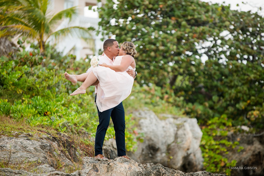 Jamaica Vow Renewal In Montego Bay at the Grand Palladium by Tamara Gibson Photography | www.tamara-gibson.com