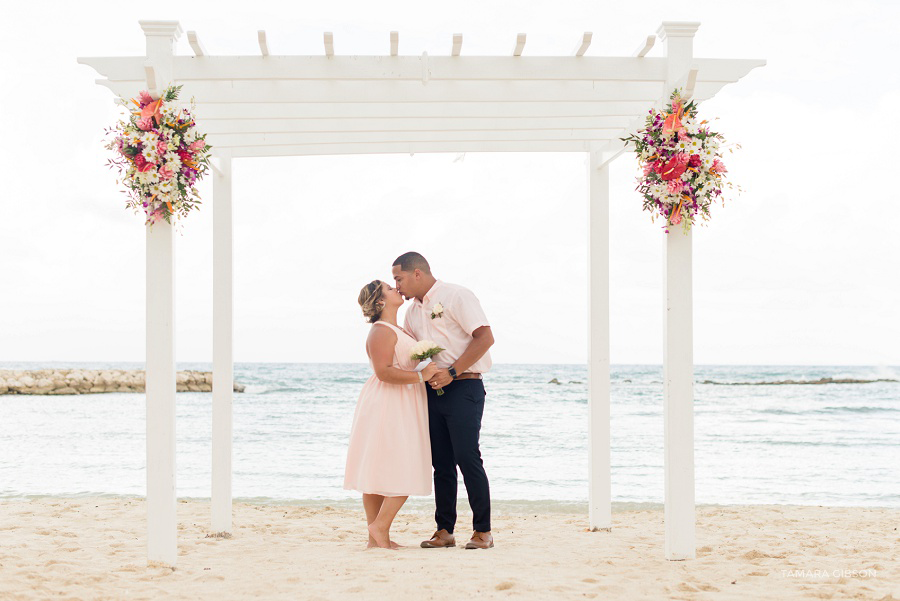 Jamaica Vow Renewal In Montego Bay at the Grand Palladium by Tamara Gibson Photography | www.tamara-gibson.com