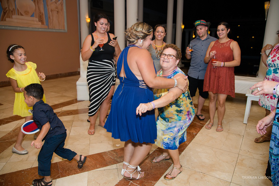 Jamaica Vow Renewal In Montego Bay at the Grand Palladium by Tamara Gibson Photography | www.tamara-gibson.com