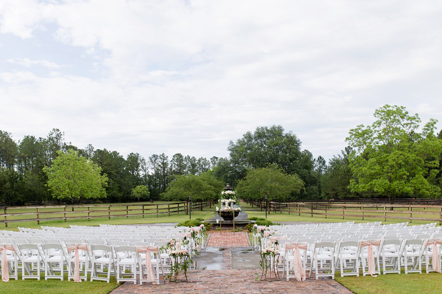 Horse Stamp Inn Wedding By Tamara Gibson | Waverly GA Wedding Photographer | www.tamara-gibson.com