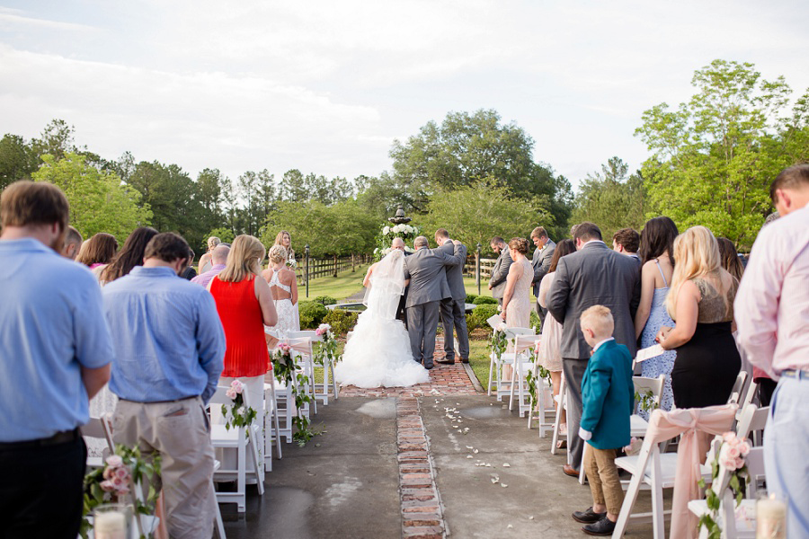 Horse Stamp Inn Wedding By Tamara Gibson | Waverly GA Wedding Photographer | www.tamara-gibson.com