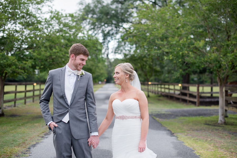 Horse Stamp Inn Wedding By Tamara Gibson | Waverly GA Wedding Photographer | www.tamara-gibson.com