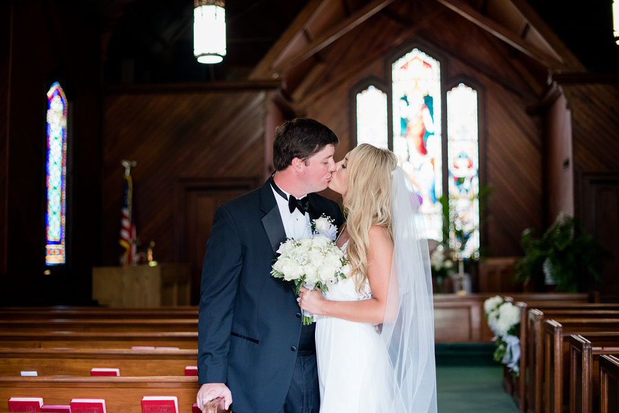 Lovely Lane Chapel Wedding by Tamara Gibson Photography | St. Simons Island Photographer | www.tamara-gibson.com