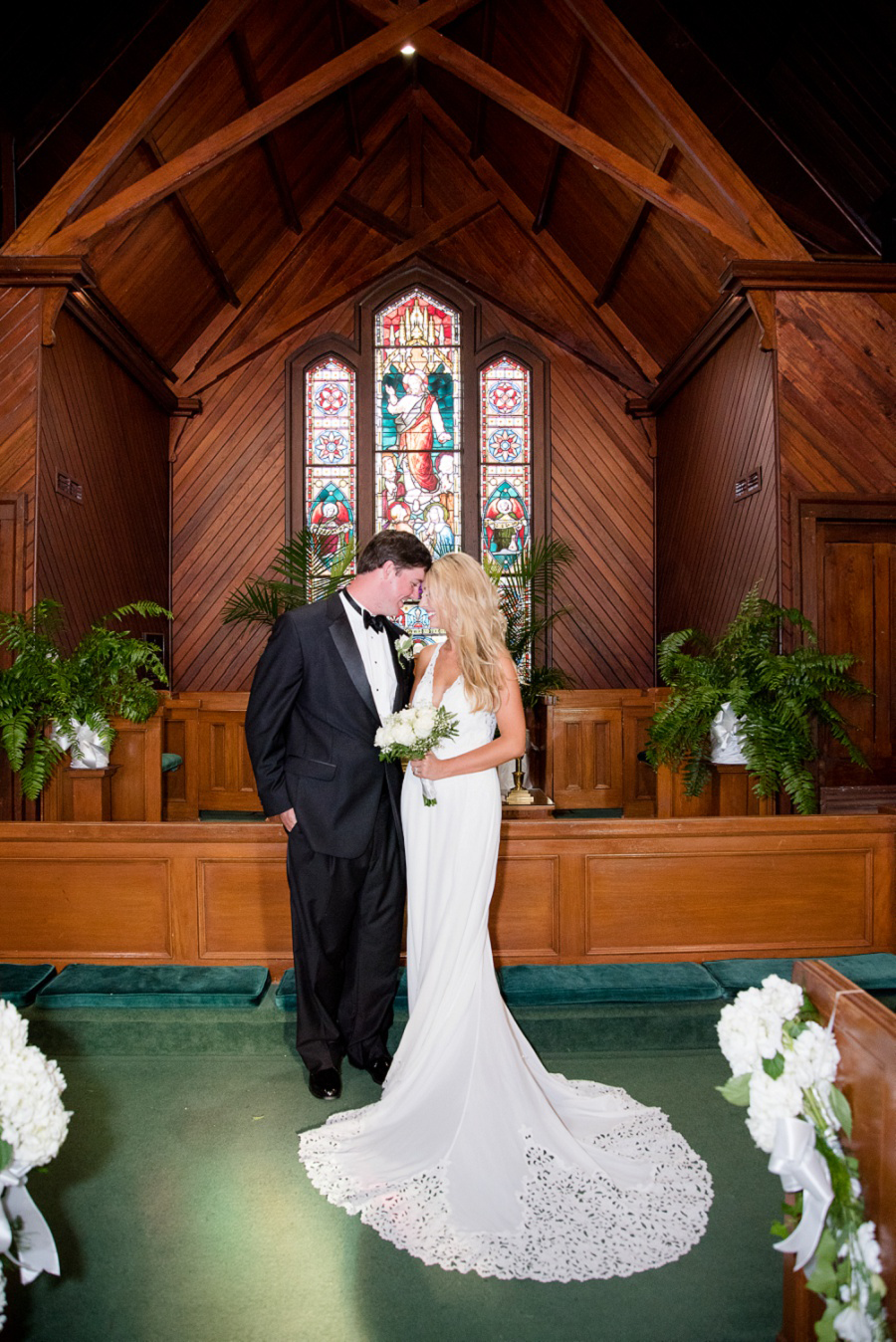 Lovely Lane Chapel Wedding by Tamara Gibson Photography | St. Simons Island Photographer | www.tamara-gibson.com