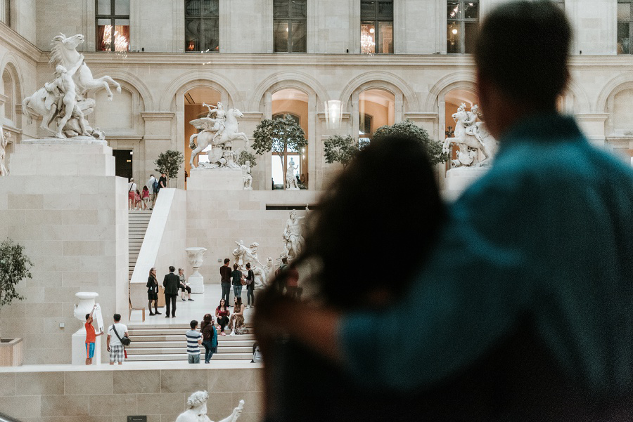 Louvre Museum Engagement Session Paris France by Tamara Gibson Photography | www.tamara-gibson.com