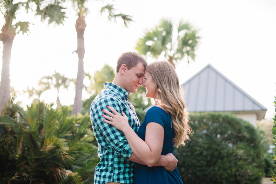 Saint Simons Island Pier Village Engagement Session_Engagement Session Photographer_Georgia Engagement Session_by Tamara Gibson Photography