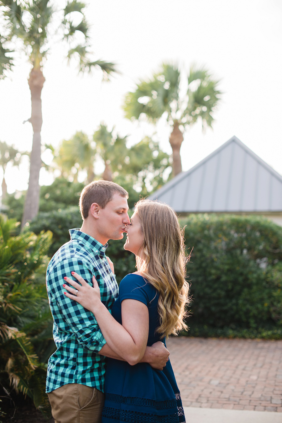 Saint Simons Island Pier Village Engagement Session_Engagement Session Photographer_Georgia Engagement Session_by Tamara Gibson Photography