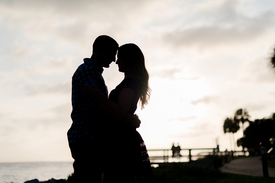 Saint Simons Island Pier Village Engagement Session_Engagement Session Photographer_Georgia Engagement Session_by Tamara Gibson Photography