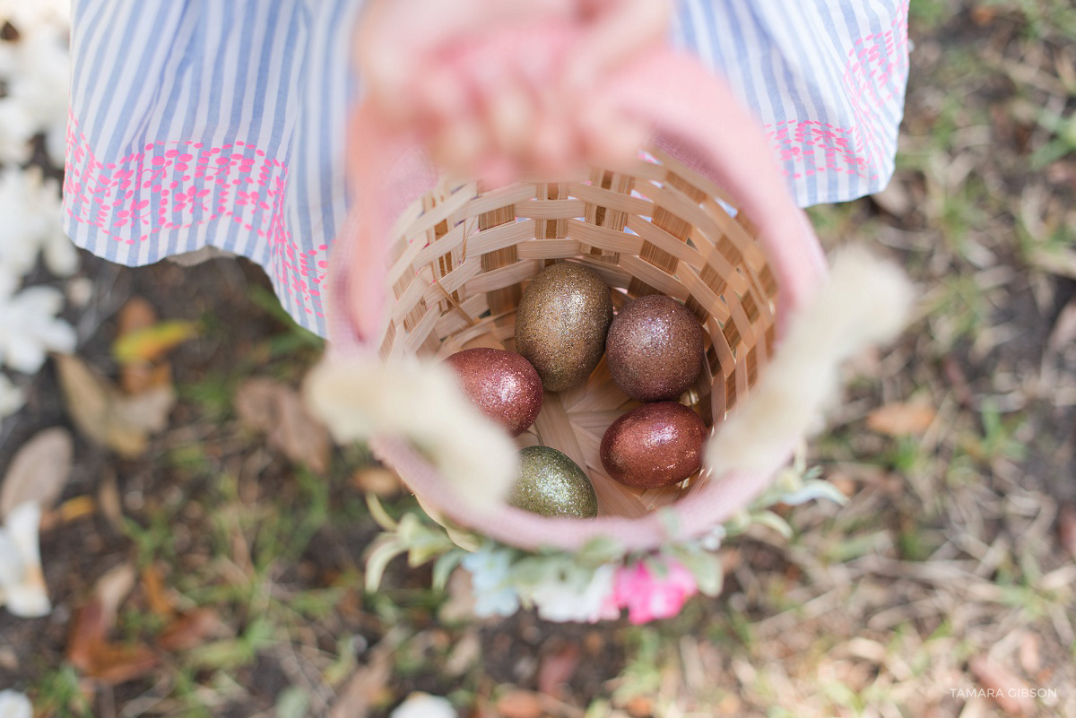 Easter Mini Session by Tamara Gibson Photography www.tamara-gibson.com