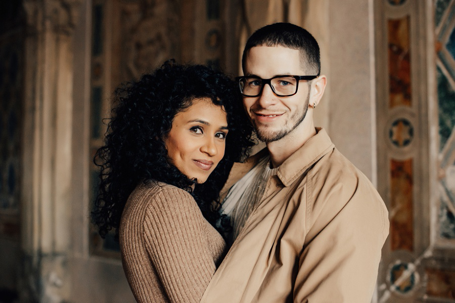 Snowy Central Park Engagement Session by Tamara GIbson www.tamara-gibson.com