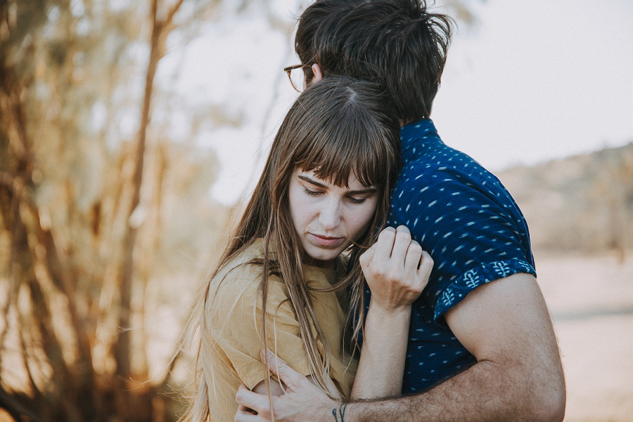Intimate California Portrait Session in Joshua Tree by Photographer Tamara Gibson www.tamara-gibson.com