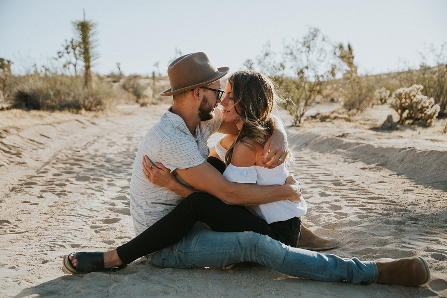 Intimate Engagement Session in Joshua Tree by Photographer Tamara Gibson www.tamara-gibson.com