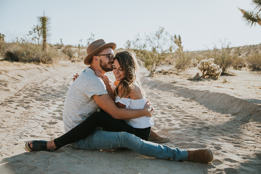 Intimate Engagement Session in Joshua Tree by Photographer Tamara Gibson www.tamara-gibson.com