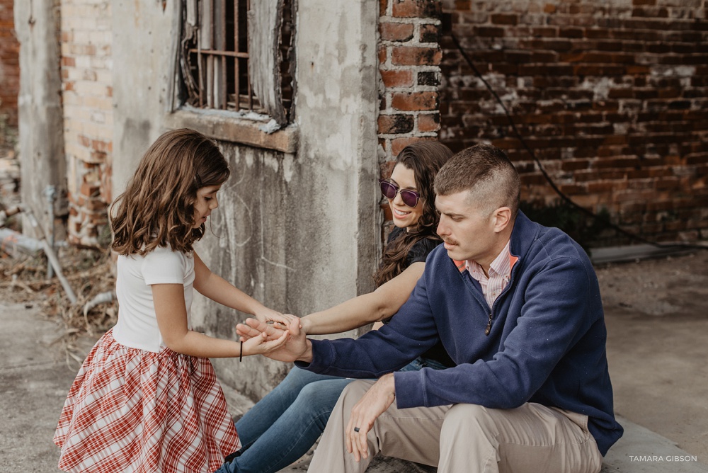 Downtown Brunswick Holiday Family Photos