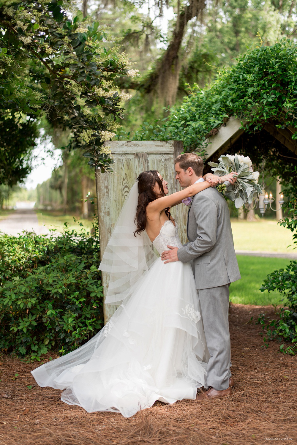 Classic Buie Barn Wedding