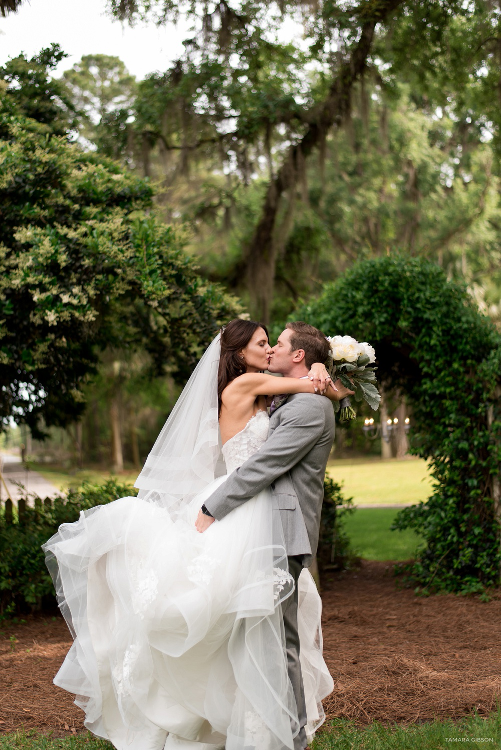 Classic Buie Barn Wedding