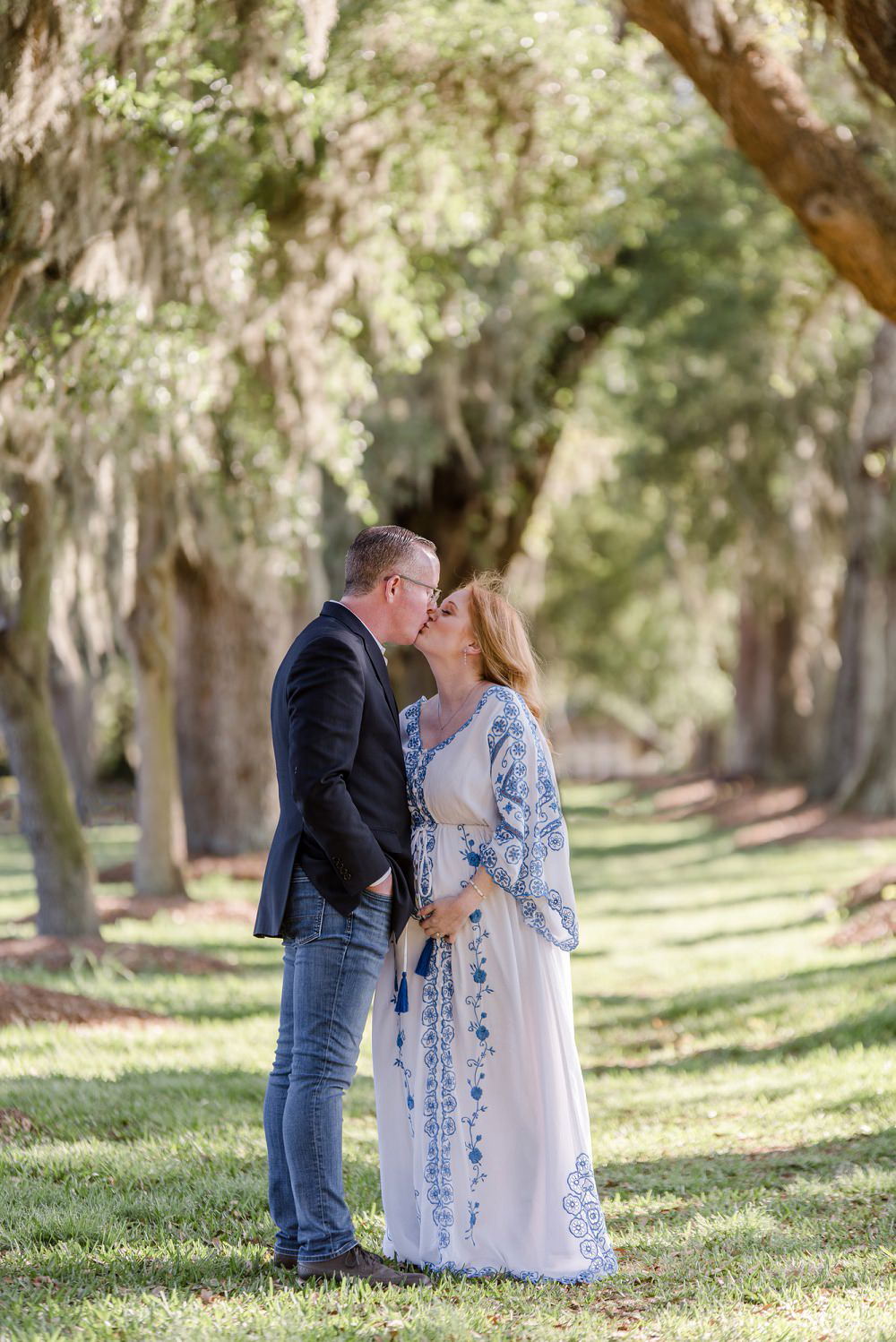 Avenue of the Oaks Saint Simons Island Maternity Session