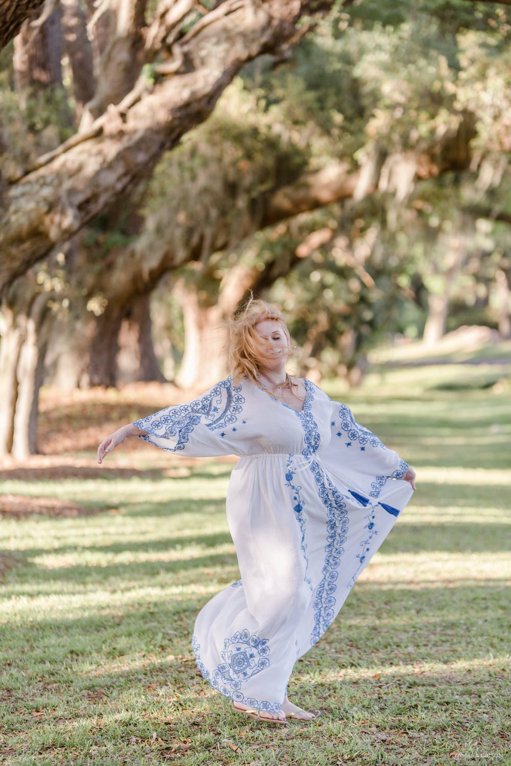 Avenue of the Oaks Saint Simons Island Maternity Session