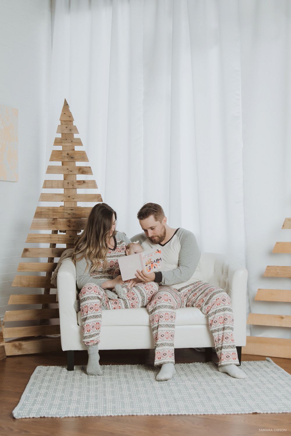 Babys First Christmas Photo Session