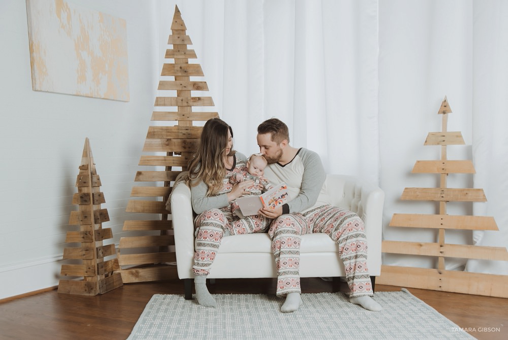 Babys First Christmas Photo Session